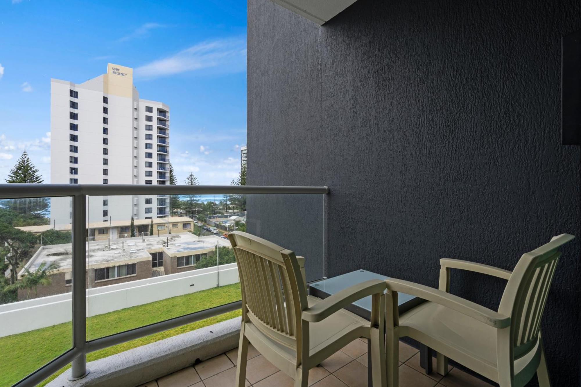 Legends Surfers Paradise Mid Week Madness Deal - Q Stay Gold Coast Kültér fotó