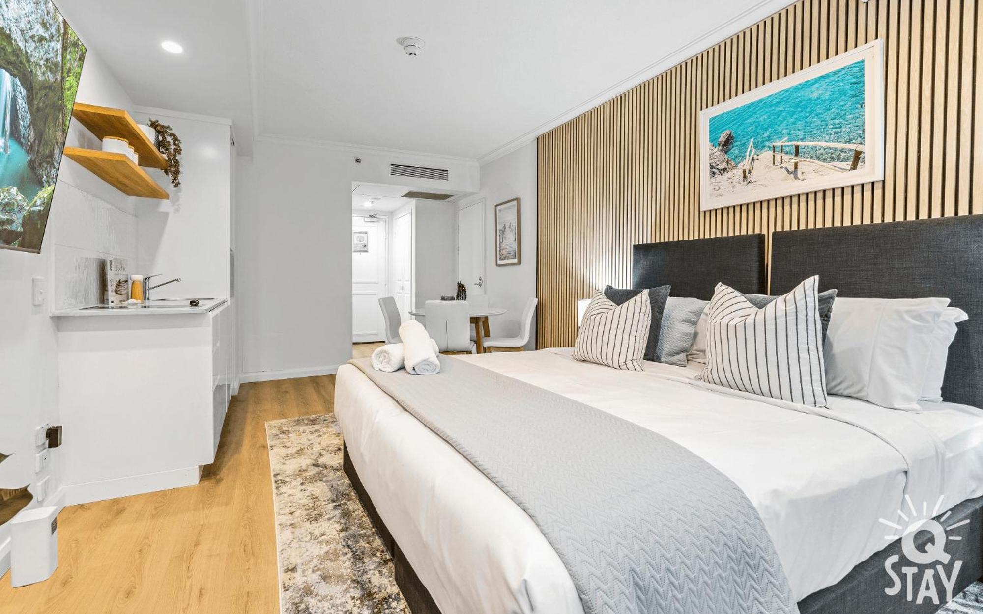 Legends Surfers Paradise Mid Week Madness Deal - Q Stay Gold Coast Kültér fotó