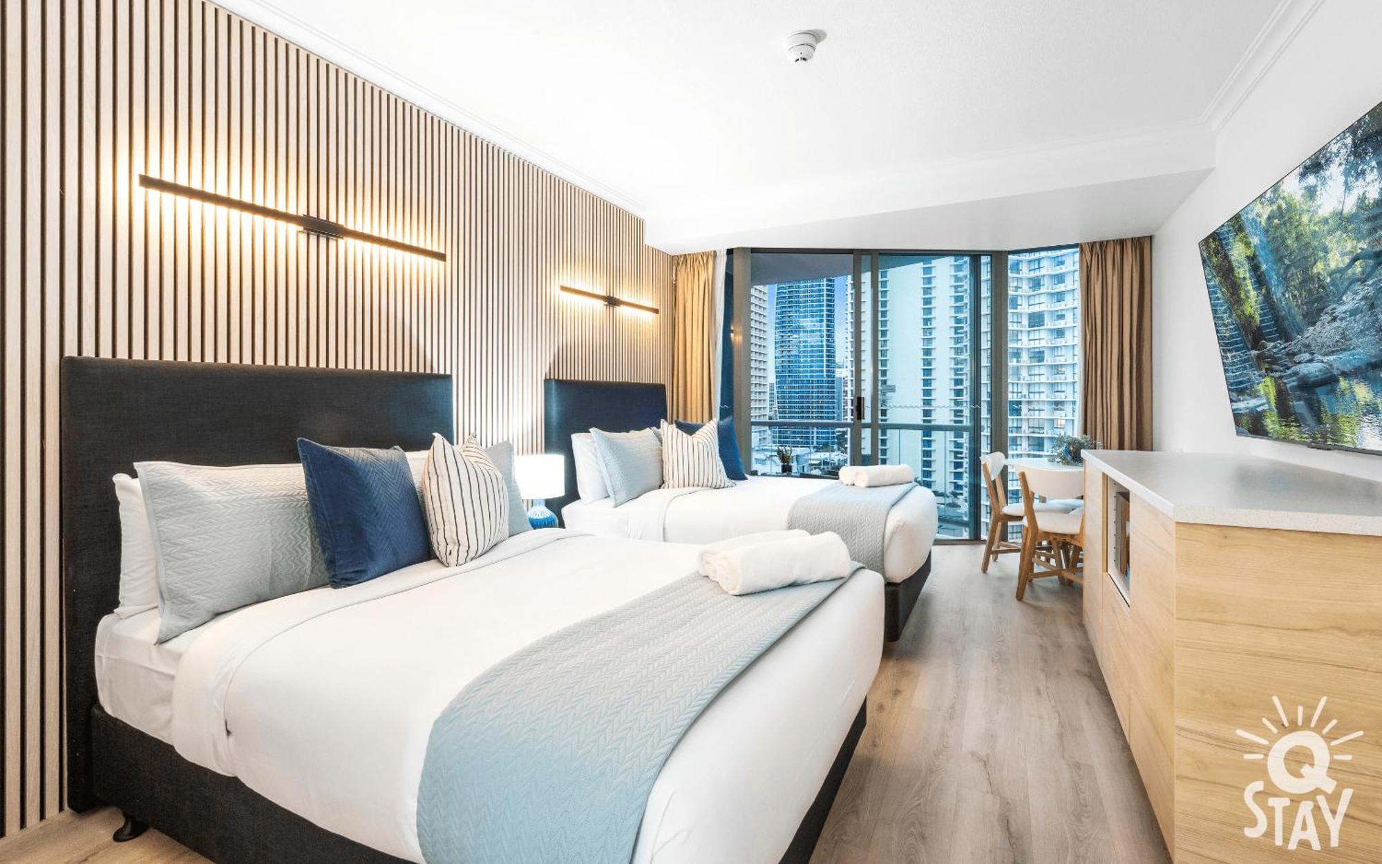 Legends Surfers Paradise Mid Week Madness Deal - Q Stay Gold Coast Kültér fotó