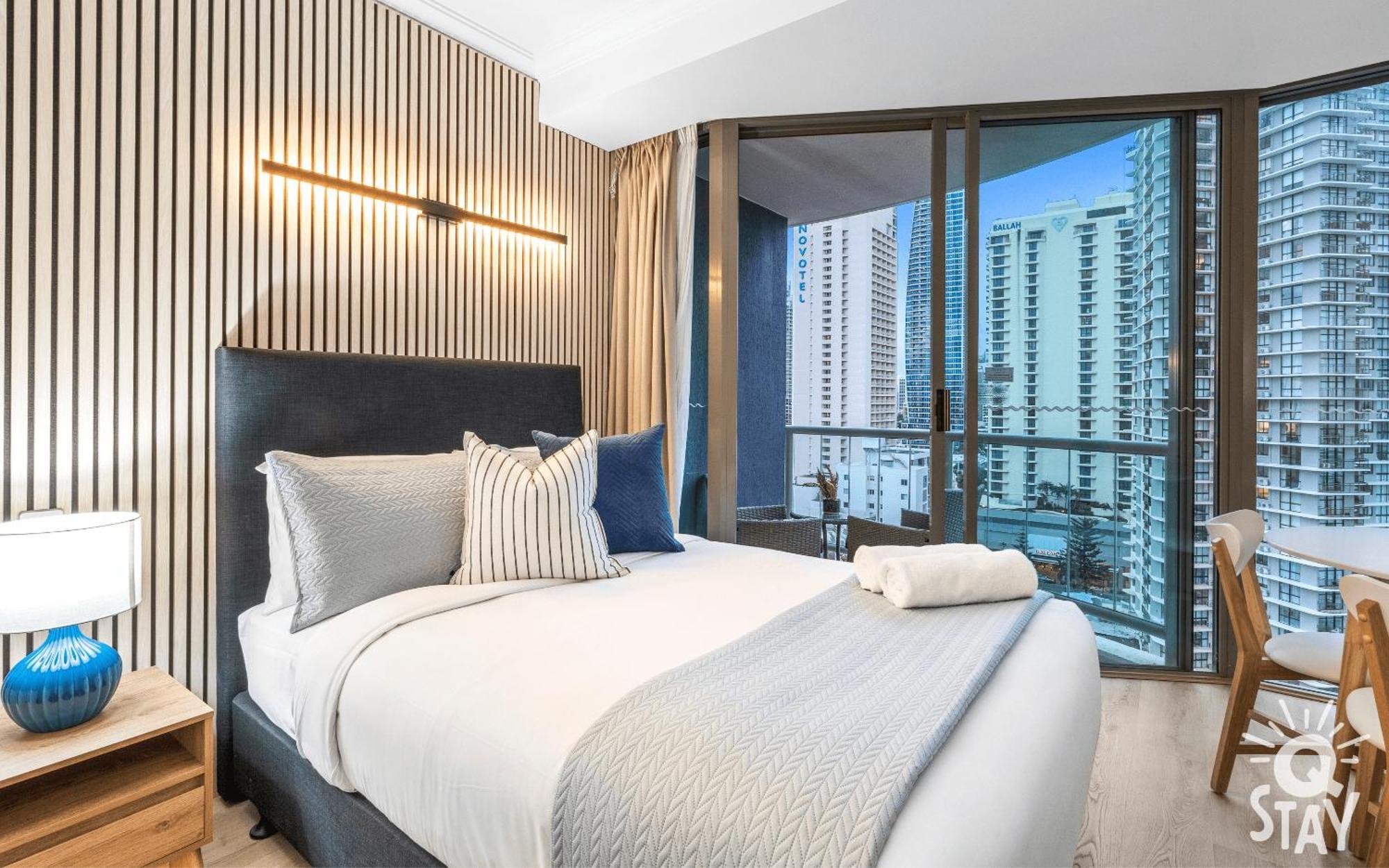 Legends Surfers Paradise Mid Week Madness Deal - Q Stay Gold Coast Kültér fotó